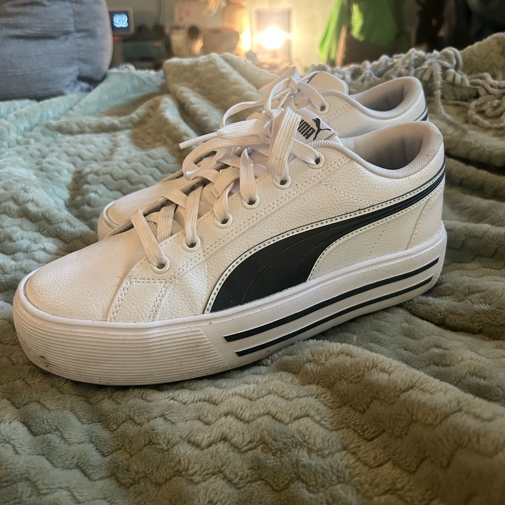 SOLD - Puma Classic White and Black Sneakers